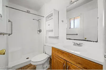 8201 W Sells Drive, Phoenix, AZ 85033 - Photo 15