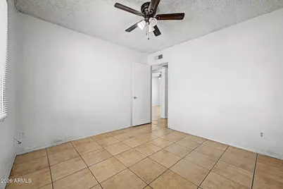 8201 W Sells Drive, Phoenix, AZ 85033 - Photo 19