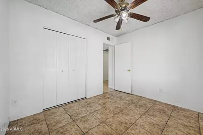 8201 W Sells Drive, Phoenix, AZ 85033 - Photo 17