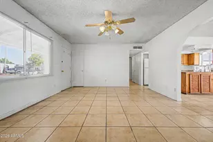 8201 W Sells Dr, Phoenix, AZ 85033 - Photo 5