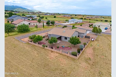 6577 E Saddlehorn Circle, Hereford, AZ 85615 - Photo 31