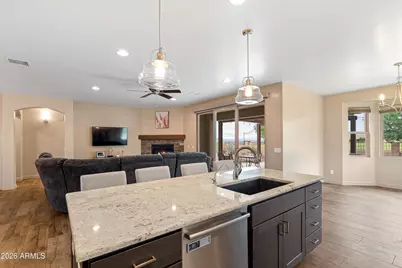 6577 E Saddlehorn Circle, Hereford, AZ 85615 - Photo 13