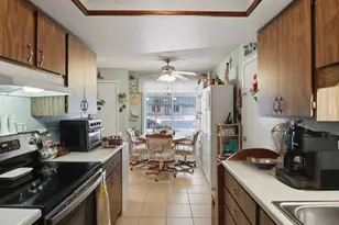 9636 W Mountain View Rd, Peoria, AZ 85345 - Photo 11