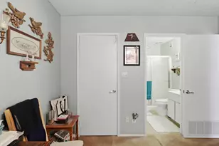 9636 W Mountain View Rd, Peoria, AZ 85345 - Photo 17