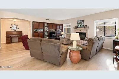 5422 W West Wind Drive, Glendale, AZ 85310 - Photo 9