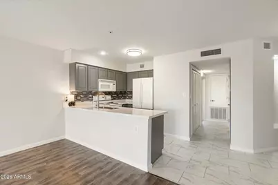 10080 E Mountainview Lake Drive #330, Scottsdale, AZ 85258 - Photo 11
