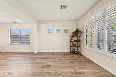 894 S Oak Street, Gilbert, AZ 85233 - Photo 11