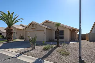 11553 W King Snake Ct, Surprise, AZ 85378 - Photo 1