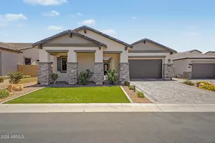 8041 E Jacaranda St, Mesa, AZ 85207 - Photo 1