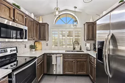 1030 E Villa Theresa Drive, Phoenix, AZ 85022 - Photo 5