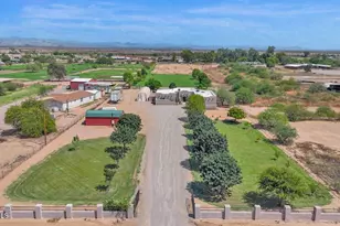 43607 N Coyote Rd, San Tan Valley, AZ 85140 - Photo 1