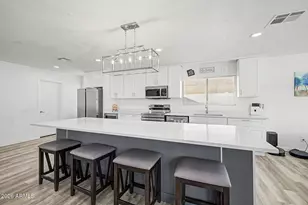 2067 W Gila Ln, Chandler, AZ 85224 - Photo 7