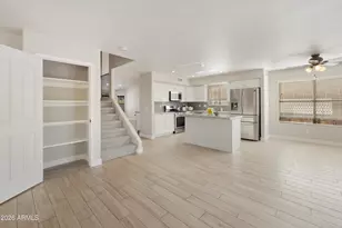 4345 E Abraham Ln, Phoenix, AZ 85050 - Photo 21