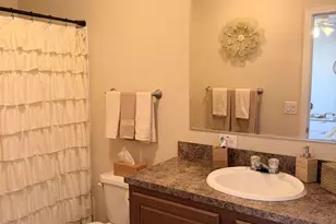 7810 W Peoria Ave, Peoria, AZ 85345 - Photo 9