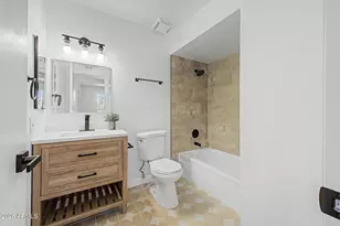 4219 W Sunnyside Ave, Phoenix, AZ 85029 - Photo 13