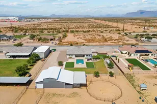 1647 E Lobo St, San Tan Valley, AZ 85140 - Photo 53
