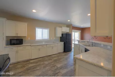 8104 W Randolph Road, Casa Grande, AZ 85194 - Photo 13