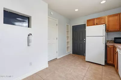 939 S Pioneer --, Mesa, AZ 85204 - Photo 5