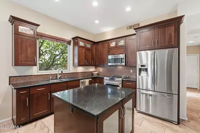 6796 W Abraham Lane, Glendale, AZ 85308 - Photo 11