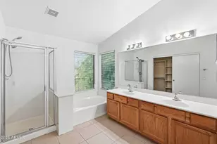 19220 N 39th Pl, Phoenix, AZ 85050 - Photo 43