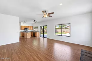 19220 N 39th Pl, Phoenix, AZ 85050 - Photo 29