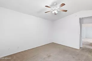 19220 N 39th Pl, Phoenix, AZ 85050 - Photo 47