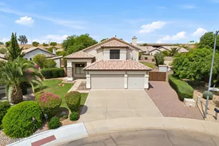 19220 N 39th Pl, Phoenix, AZ 85050 - Photo 1