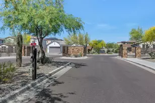 6035 E Quail Ave, Phoenix, AZ 85054 - Photo 41
