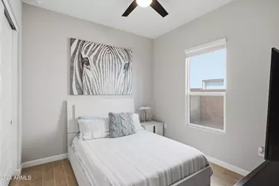 6035 E Quail Avenue, Phoenix, AZ 85054 - Photo 27