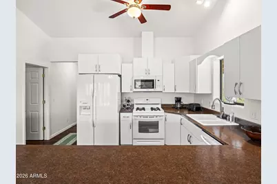 18700 S Aggie Hodge Road, Peeples Valley, AZ 86332 - Photo 19