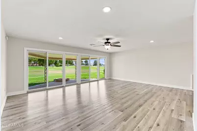 10442 W Tropicana Circle, Sun City, AZ 85351 - Photo 9