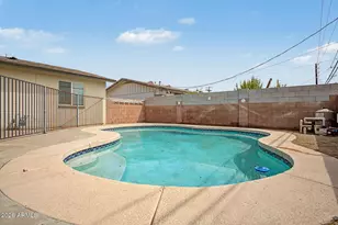 3647 W Rose Ln, Phoenix, AZ 85019 - Photo 37