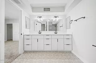 3647 W Rose Ln, Phoenix, AZ 85019 - Photo 19