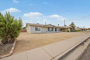 3647 W Rose Ln, Phoenix, AZ 85019 - Photo 3