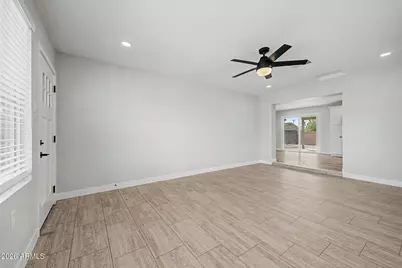 3647 W Rose Lane, Phoenix, AZ 85019 - Photo 9