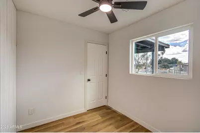 7626 W Sheila Lane, Phoenix, AZ 85033 - Photo 27
