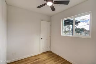 7626 W Sheila Ln, Phoenix, AZ 85033 - Photo 27