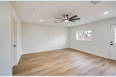 7626 W Sheila Lane, Phoenix, AZ 85033 - Photo 19