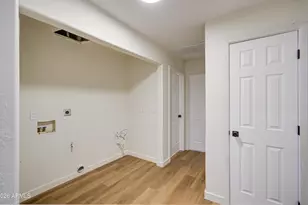 7626 W Sheila Ln, Phoenix, AZ 85033 - Photo 39
