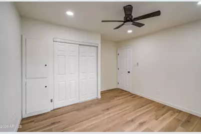 7626 W Sheila Lane, Phoenix, AZ 85033 - Photo 29