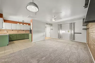 10260 W Desert Hills Drive, Sun City, AZ 85351 - Photo 7