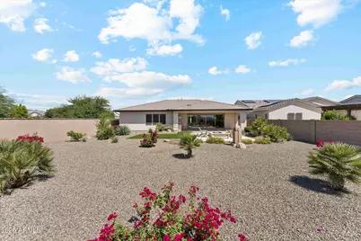 17467 W Guthrie Street, Surprise, AZ 85388 - Photo 41