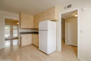 1203 W Orange Dr, Phoenix, AZ 85013 - Photo 7