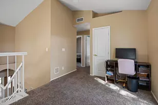 1717 E Watercress Ln, Gilbert, AZ 85234 - Photo 19