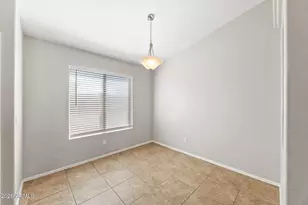 5288 S 240th Dr, Buckeye, AZ 85326 - Photo 9