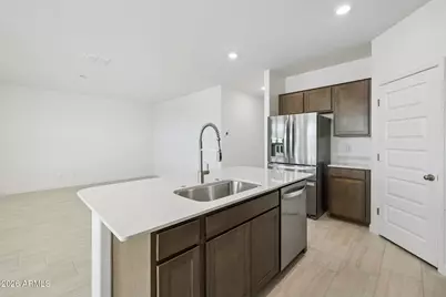 23964 W Yavapai Street, Buckeye, AZ 85326 - Photo 9