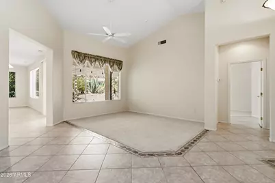 15750 W Linksview Drive, Surprise, AZ 85374 - Photo 7