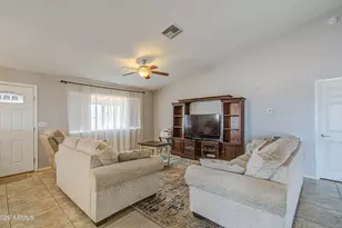 213 E Elm Ln, Avondale, AZ 85323 - Photo 9