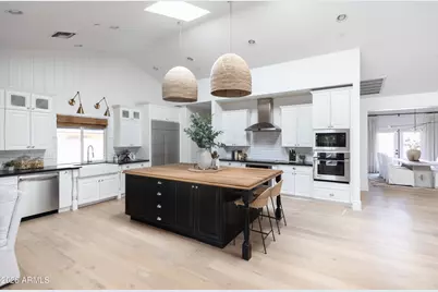 7407 E Gold Dust Avenue, Scottsdale, AZ 85258 - Photo 11