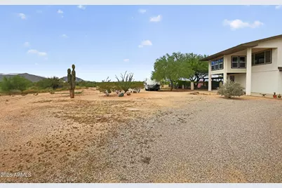 48236 N 519th Avenue, Aguila, AZ 85320 - Photo 57